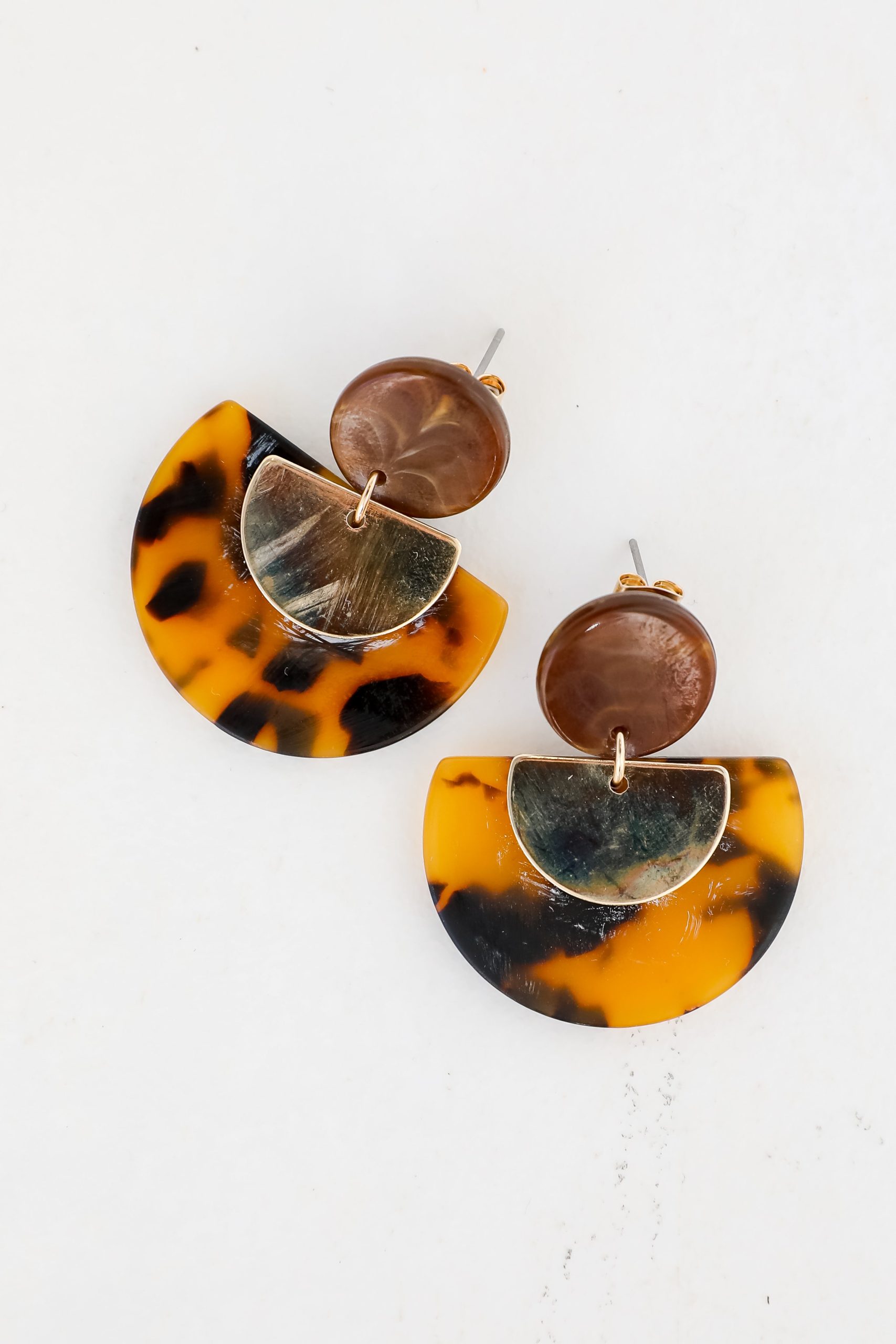shopdressup_tortoise_acrylic_earrings-7.jpg